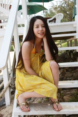 美女脱光衣服没有马赛克