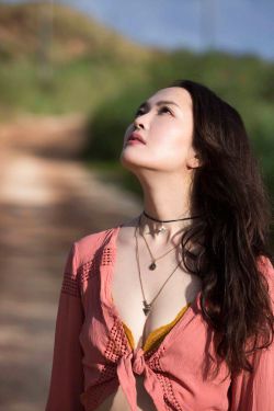24小时免费看的视频哔哩哔哩