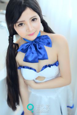 色诱销魂裸体大乳翘臀美女